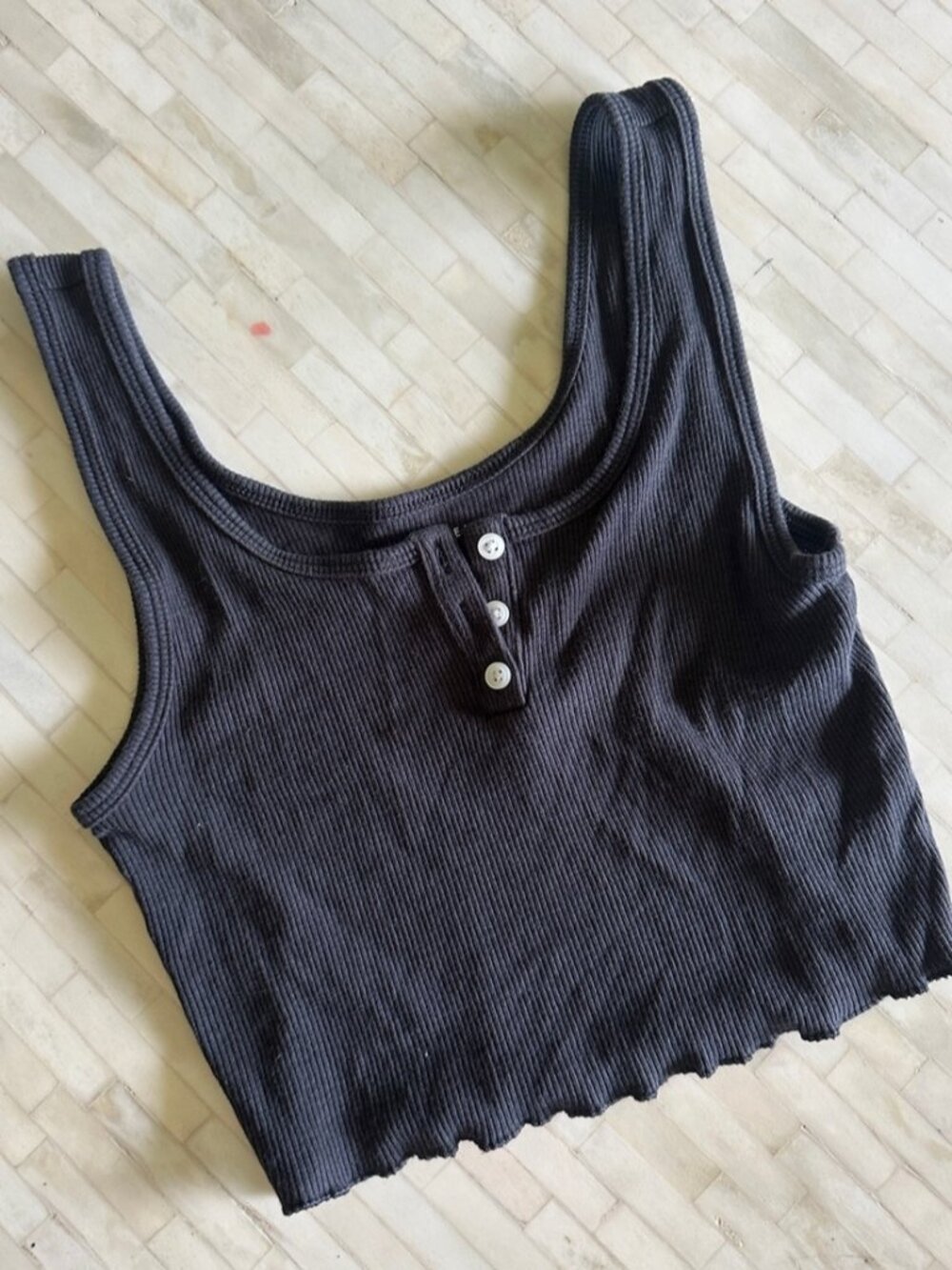 Black Ribbed Button-Front Crop Tank Top